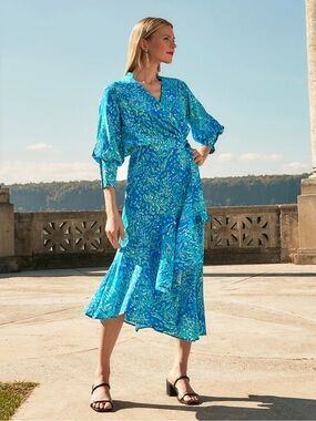 Tyler Boe Jules Silk Capri Blue Floral Wrap Midi Dress S